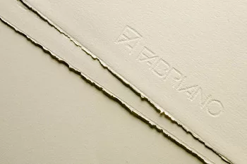 Fabriano Rosaspina cream 220g 70x100cm graphic paper Fabriano Rosaspina cream 220g 70x100cm graphic paper