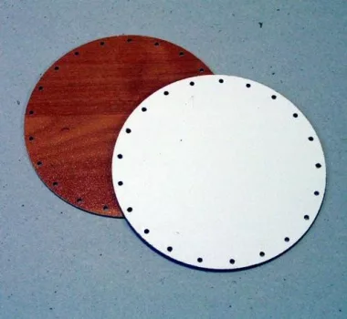 Round bottom for basket weaving - diameter 33cm Round bottom for basket weaving - diameter 33cm