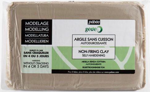 Öntkeményedő anyag Pébéo 1.5 kg fehér