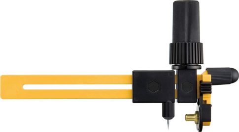 Körvágó OLFA közepes CMP-3