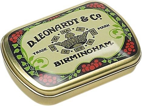 Fém doboz tollhegyekhez Manuscript