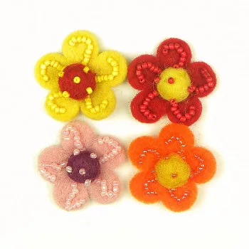 Felt flowers with beads - 4 pcs