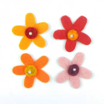 Narrow felt flowers - 4 pcs