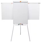 Flipchart tábla, mágneses felület, 2 db segédka...