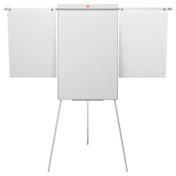 Flipchart tábla, mágneses felület, 2 db segédka...