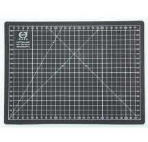   Vágóalátét - öngyógyuló vágólap, centiméteres beosztással, fekete színű - DAFA - A4-es méret, 30x22 cm, 3 mm vastag
